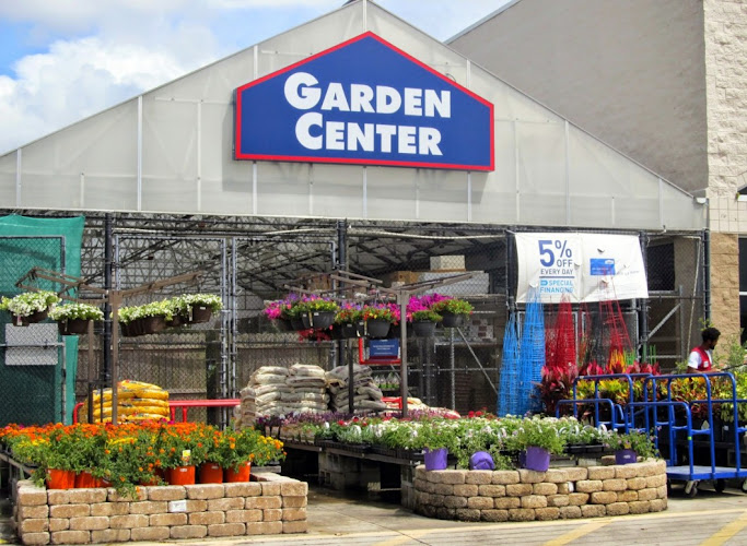 Garden Centre at Lowe’s